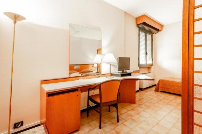 Rhi Porta Bologna Hotel