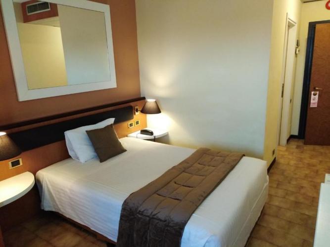 Grand Bologna Congress & Wellness 4*